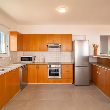 Blue Penthouse Mackenzie Апартаменты *