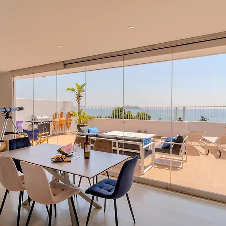 Blue Penthouse Mackenzie Λάρνακα