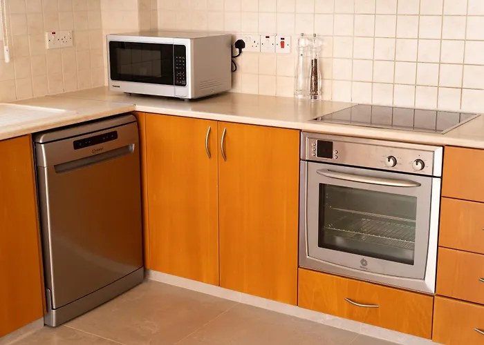 Blue Penthouse Mackenzie 拉纳卡